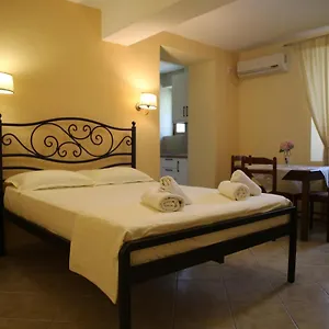 La Casa Di Nonna Apartamento Qeparo